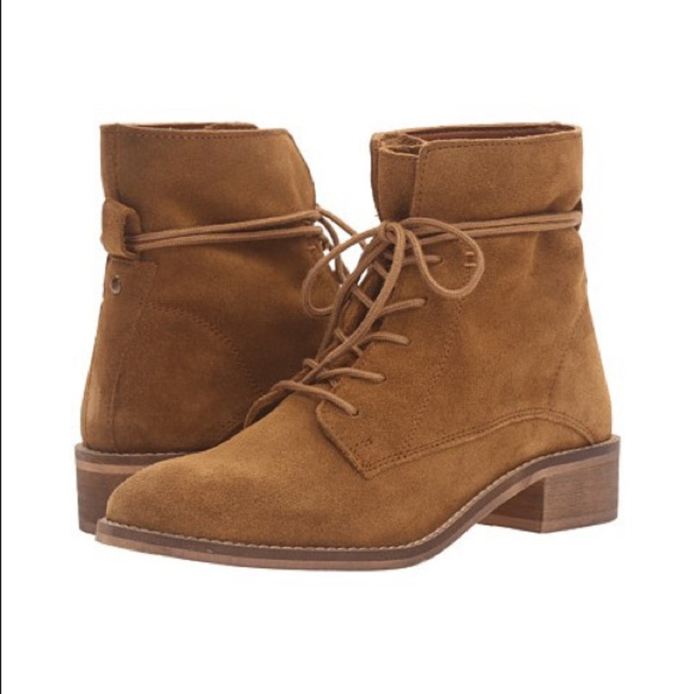 Steve Madden Rosaly Boot
